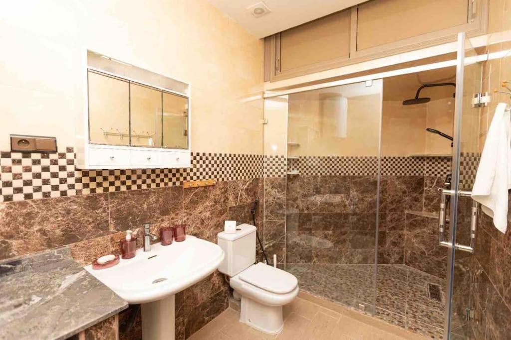 Appartement Tetouan Saniat Ramel Airport Plage Martil Wifi エクステリア 写真