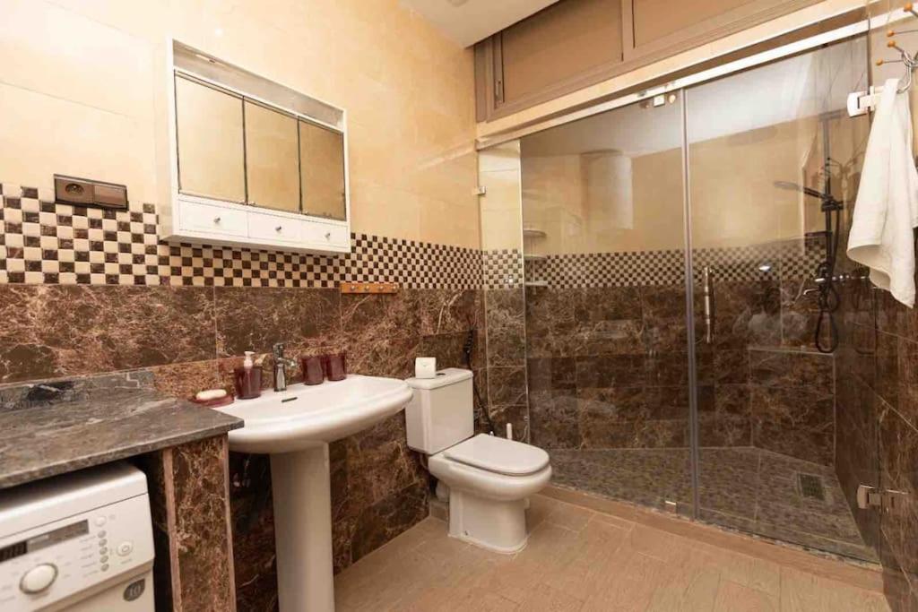 Appartement Tetouan Saniat Ramel Airport Plage Martil Wifi エクステリア 写真